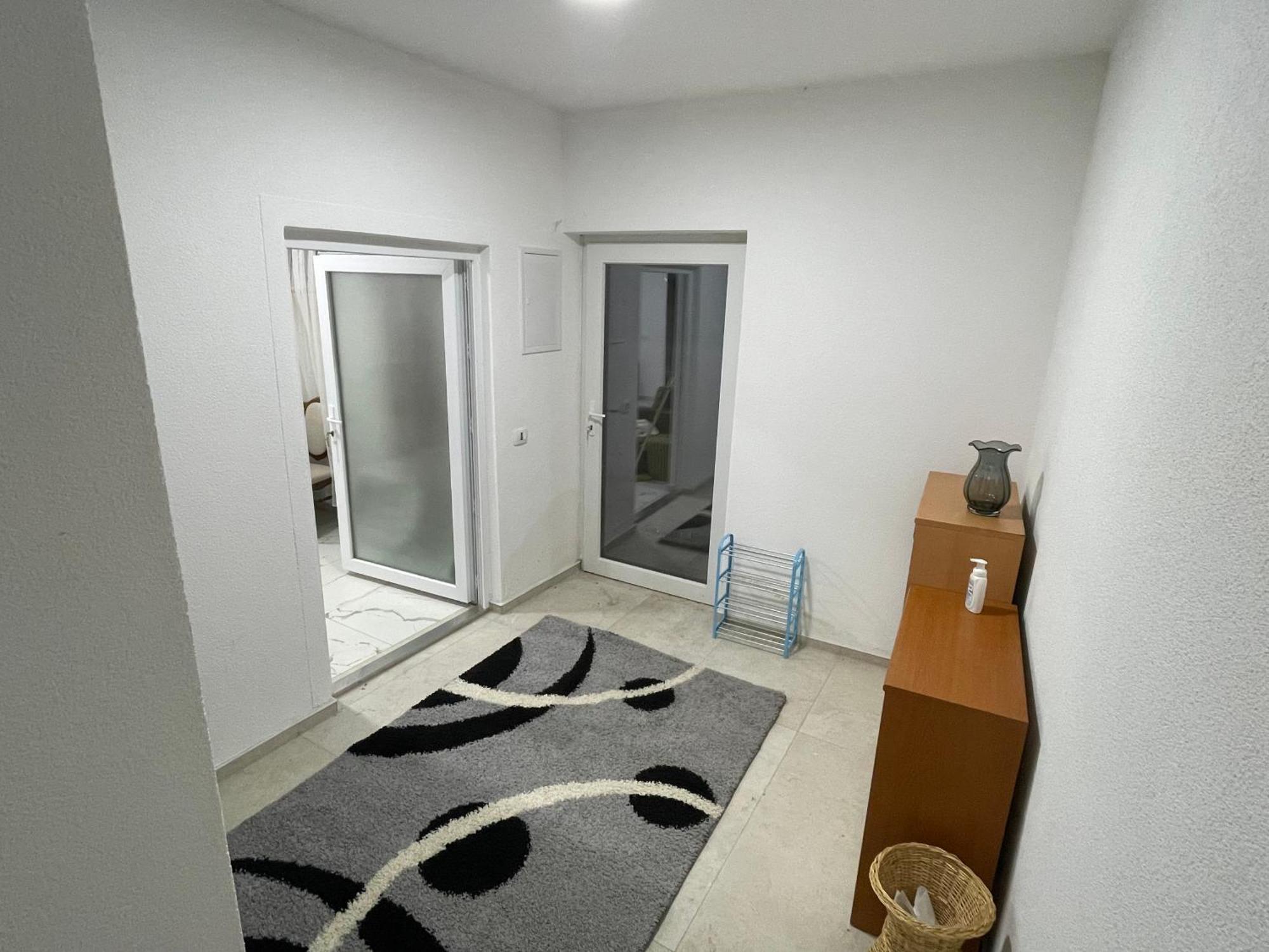 Unik Family Apartments 普里兹伦 外观 照片